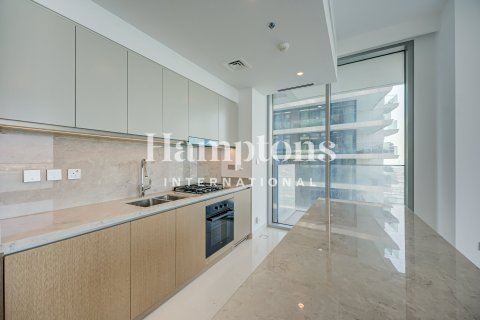 Appartement à Dubai Harbour, Dubai, 2 chambres, 130.34290900 m², № 135057 - photo 2