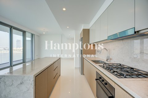 Appartement à Dubai Harbour, Dubai, 2 chambres, 130.34290900 m², № 135057 - photo 19