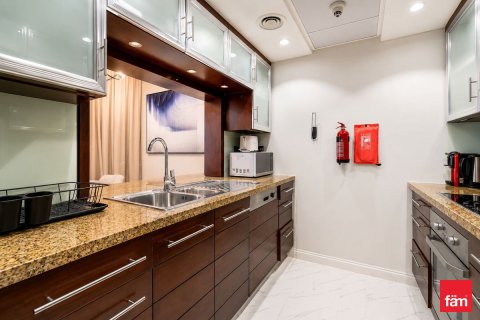 Apartment in Downtown Dubai (Downtown Burj Dubai), Dubai 1 bedroom, 67.5 sq.m. № 109499 - photo 11