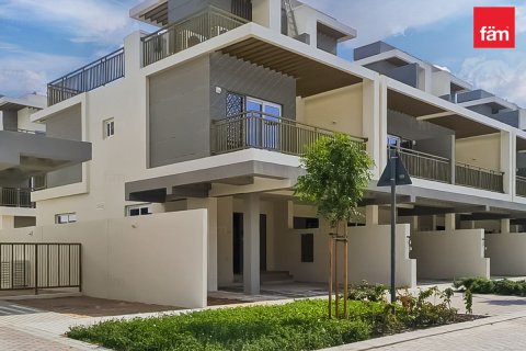 Townhouse in Dubai 4 bedrooms, 170.2 sq.m. № 109496