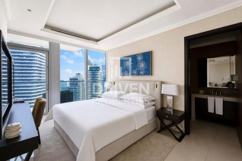 Apartment in The Address Residence Fountain Views, Downtown Dubai (Downtown Burj Dubai), Dubai studio, 75.9 sq.m. № 134266 - photo 12