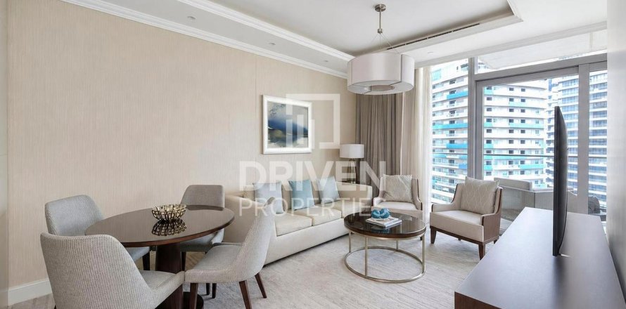 Apartment in The Address Residence Fountain Views, Downtown Dubai (Downtown Burj Dubai), Dubai studio, 75.9 sq.m. № 134266
