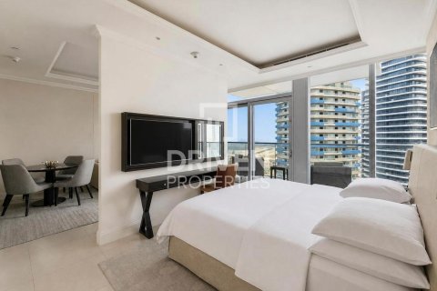 Apartment in The Address Residence Fountain Views, Downtown Dubai (Downtown Burj Dubai), Dubai studio, 75.9 sq.m. № 134266 - photo 11