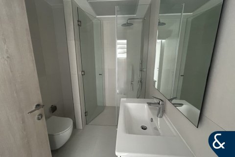 Apartment in Jumeirah Village Circle, Dubai 3 bedrooms, 122 sq.m. № 98784 - photo 20