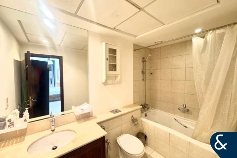 Apartment in Downtown Dubai (Downtown Burj Dubai), Dubai 1 bedroom, 101 sq.m. № 98857 - photo 13