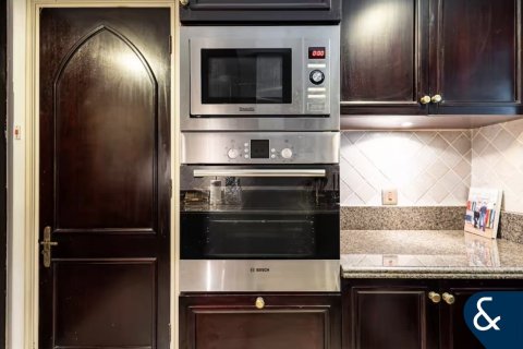 Apartment in Downtown Dubai (Downtown Burj Dubai), Dubai 1 bedroom, 81 sq.m. № 98858 - photo 7