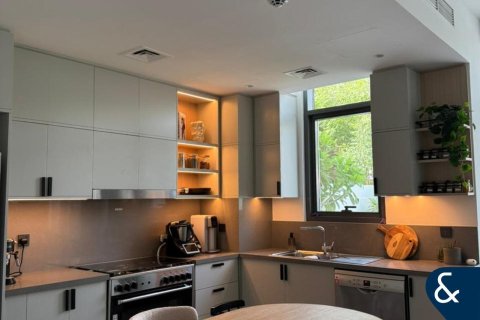 Villa en Ruba, Arabian Ranches 3, Dubai, 3 dormitorios, 145 m², № 98783 - foto 2