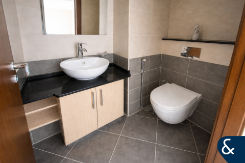 Apartment in Dubai Marina, Dubai 1 bedroom, 110 sq.m. № 98853 - photo 10