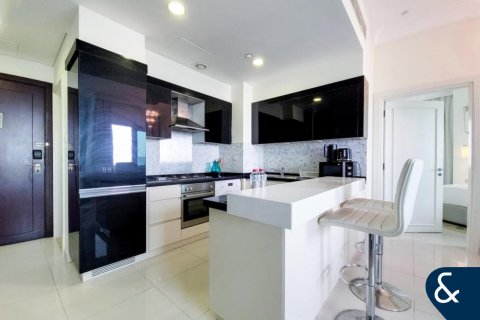 Apartment in Downtown Dubai (Downtown Burj Dubai), Dubai 1 bedroom, 82 sq.m. № 98786 - photo 8