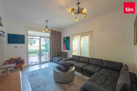 Villa à Dubai, 4 chambres, 368.6 m², № 115188 - photo 4