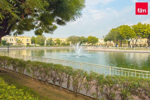 Villa à Dubai, 4 chambres, 368.6 m², № 115188 - photo 10