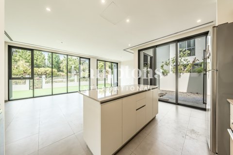 Villa en Maple at Dubai Hills Estate, Dubai Hills Estate, Dubai, 5 dormitorios, 577.39214500 m², № 83238 - foto 10