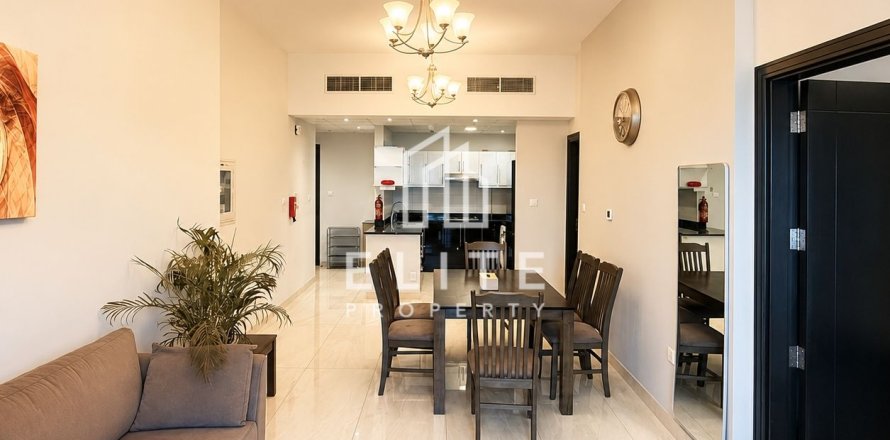 Apartamento en Business Bay, Dubai, 2 dormitorios, 125 m², № 121567
