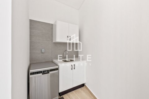 Villa in Al Barari, Dubai 4 bedrooms, 445 sq.m. № 121569 - photo 9