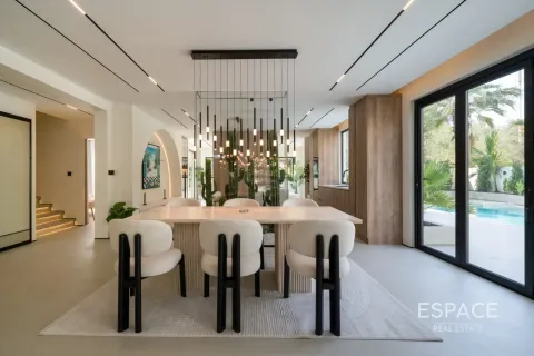 Villa en Meadows, Dubai, 5 dormitorios, 427 m², № 122289 - foto 4