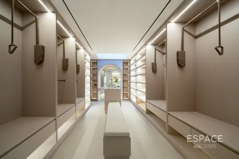 Villa en Meadows, Dubai, 5 dormitorios, 427 m², № 122289 - foto 16