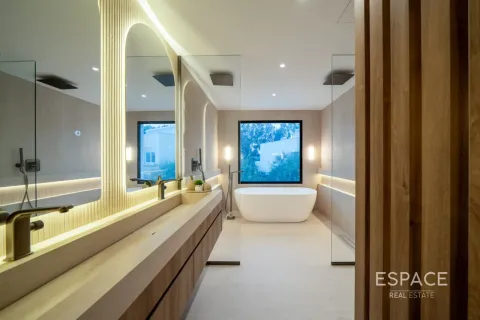 Villa en Meadows, Dubai, 5 dormitorios, 427 m², № 122289 - foto 15