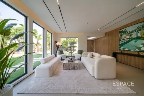Villa en Meadows, Dubai, 5 dormitorios, 427 m², № 122289 - foto 5