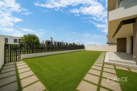 Villa à Jebel Ali, Dubai, 4 chambres, 369 m², № 122290 - photo 18