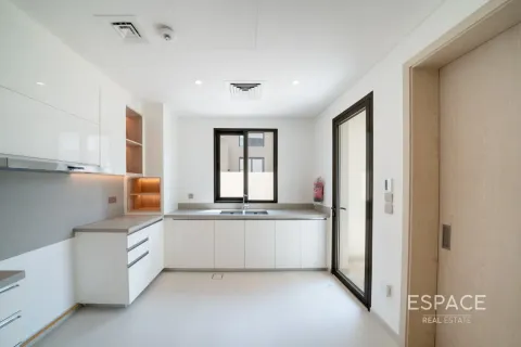 Villa à Jebel Ali, Dubai, 4 chambres, 369 m², № 122290 - photo 4