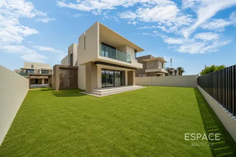 Villa à Jebel Ali, Dubai, 4 chambres, 369 m², № 122290