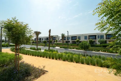 Villa à Jebel Ali, Dubai, 4 chambres, 369 m², № 122290 - photo 9