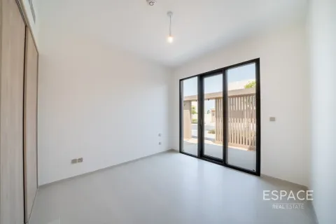 Villa à Jebel Ali, Dubai, 4 chambres, 369 m², № 122290 - photo 3