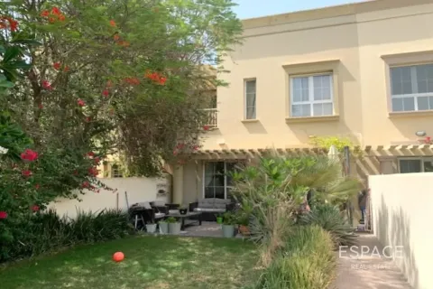 Villa en Springs 14, The Springs, Dubai, 2 dormitorios, 153 m², № 122284 - foto 3