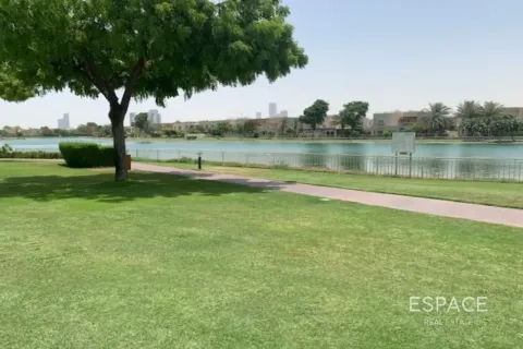 Villa en Springs 14, The Springs, Dubai, 2 dormitorios, 153 m², № 122284 - foto 2