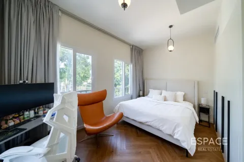 Villa en Springs 11, The Springs, Dubai, 2 dormitorios, 152 m², № 122285 - foto 14