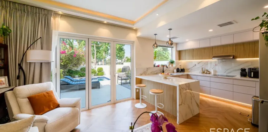 Villa en Springs 11, The Springs, Dubai, 2 dormitorios, 152 m², № 122285