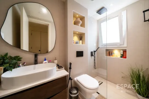 Villa en Springs 11, The Springs, Dubai, 2 dormitorios, 152 m², № 122285 - foto 8