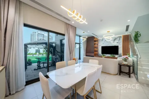 Villa à Al Furjan, Dubai, 3 chambres, 244 m², № 122288 - photo 19