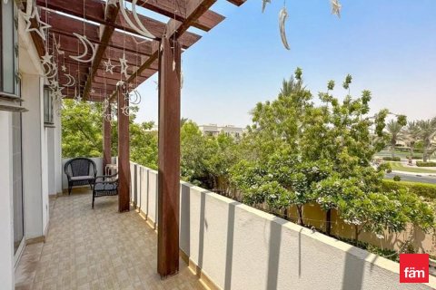 Купить виллу в Дубае: 5 спален, 861.4м², № 95630 - фото 7