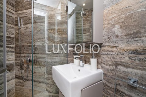 Apartment in Dubai Marina, Dubai 2 bedrooms, 125 sq.m. № 46124 - photo 13