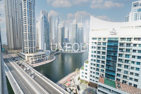Apartment in Dubai Marina, Dubai 2 bedrooms, 125 sq.m. № 46123 - photo 16