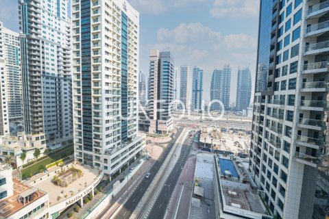 Apartment in Dubai Marina, Dubai 2 bedrooms, 125 sq.m. № 46123 - photo 20