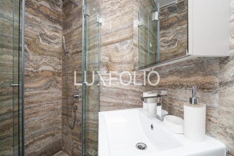 Apartment in Dubai Marina, Dubai 2 bedrooms, 125 sq.m. № 46123 - photo 11