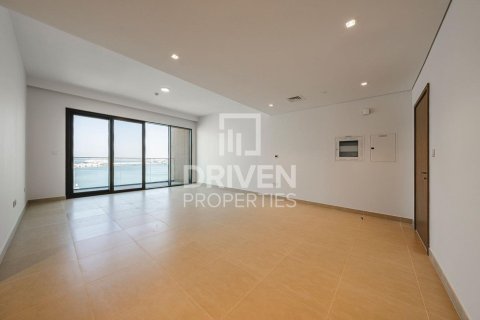 Appartement à Mina Rashid, Dubai, 3 chambres, 158.68 m², № 137057