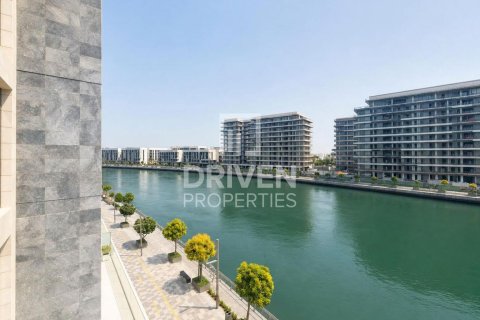 Appartement à Al Wasl, Dubai, 2 chambres, 137.96 m², № 137056