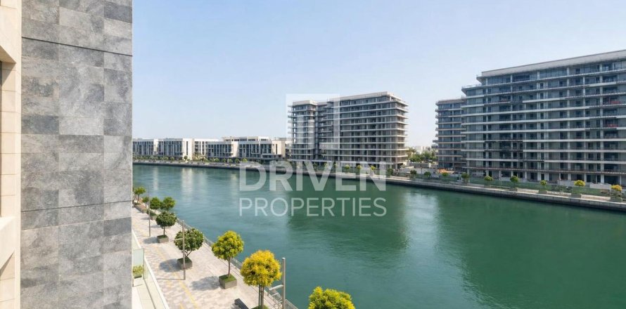 Appartement à Al Wasl, Dubai, 2 chambres, 137.96 m², № 137056