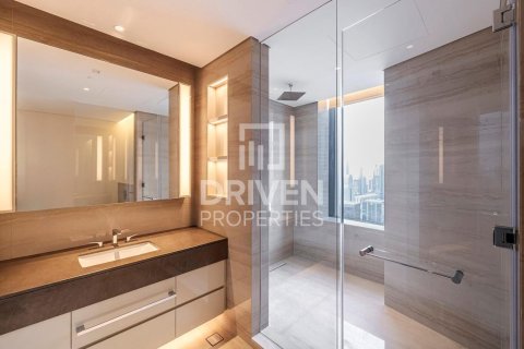 Apartamento en Opera District, Downtown Dubai (Downtown Burj Dubai), Dubai, 4 dormitorios, 492.39 m², № 137068 - foto 25