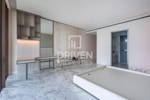 Apartment in The Crescent, Palm Jumeirah, Dubai 3 bedrooms, 325.9 sq.m. № 137059 - photo 15