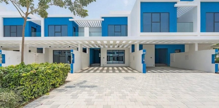 Townhouse in Dubai 4 bedrooms, 144 sq.m. № 123109