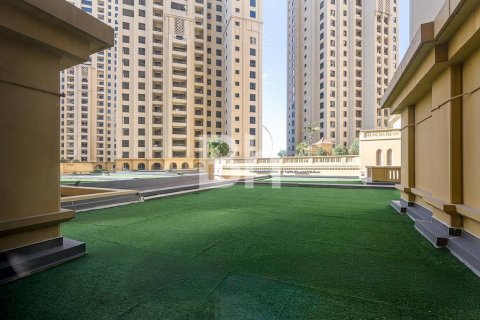 Apartment in Jumeirah Beach Residence, Dubai 4 bedrooms, 264 sq.m. № 21488 - photo 12