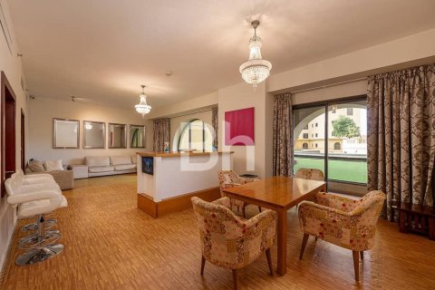 Apartment in Jumeirah Beach Residence, Dubai 4 bedrooms, 264 sq.m. № 21488 - photo 1