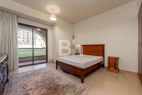Apartment in Jumeirah Beach Residence, Dubai 4 bedrooms, 264 sq.m. № 21488 - photo 6