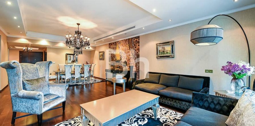 Apartment in Dubai Marina, Dubai 3 bedrooms, 361 sq.m. № 21485