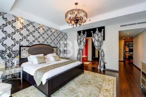 Apartment in Dubai Marina, Dubai 3 bedrooms, 361 sq.m. № 21485 - photo 14