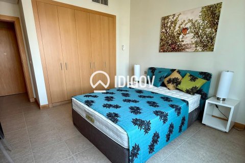Appartement à Shoreline Apartments, Palm Jumeirah, Dubai, 3 chambres, 203.18 m², № 121018 - photo 3